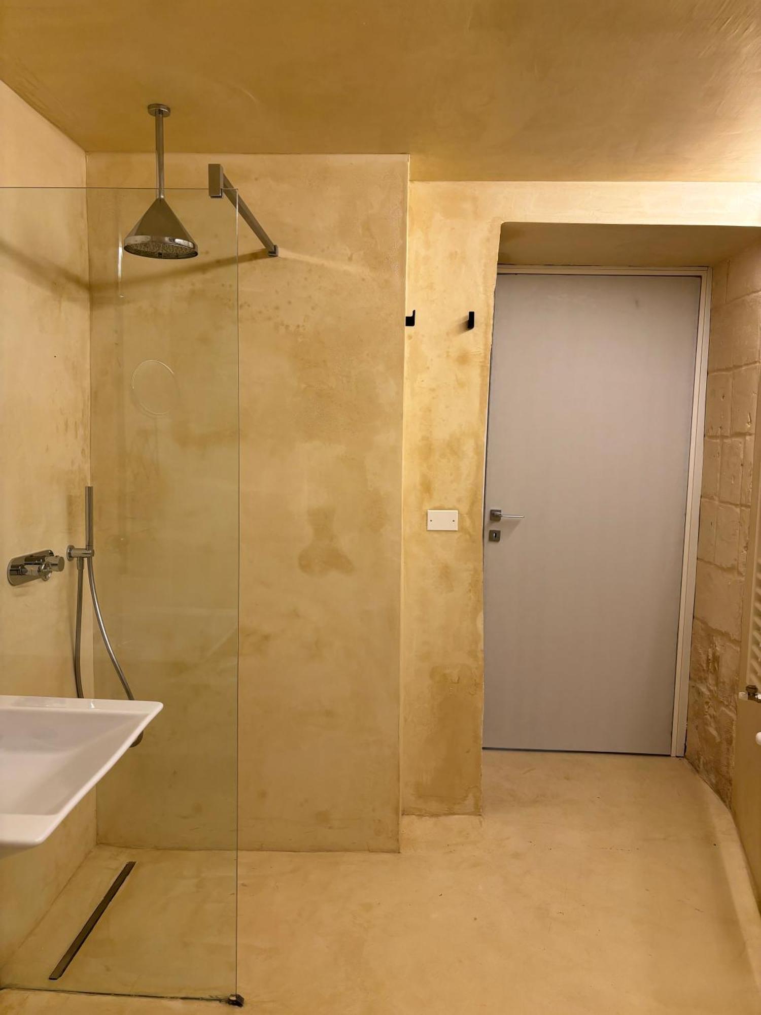 Alora Boutique Suites レッチェ エクステリア 写真