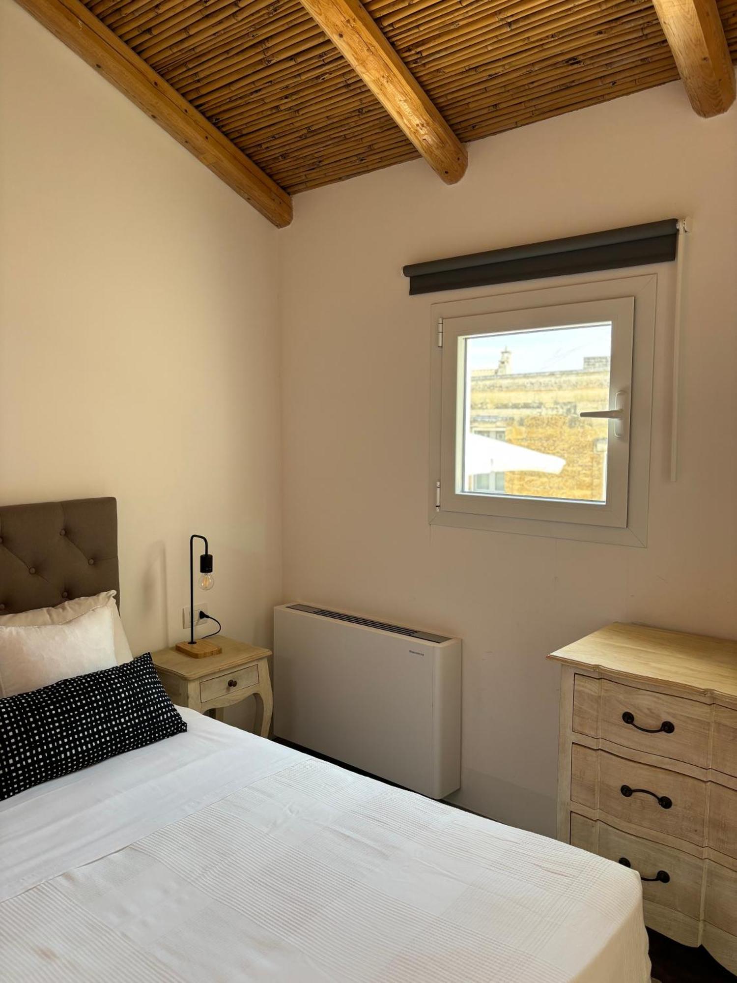 Alora Boutique Suites レッチェ エクステリア 写真