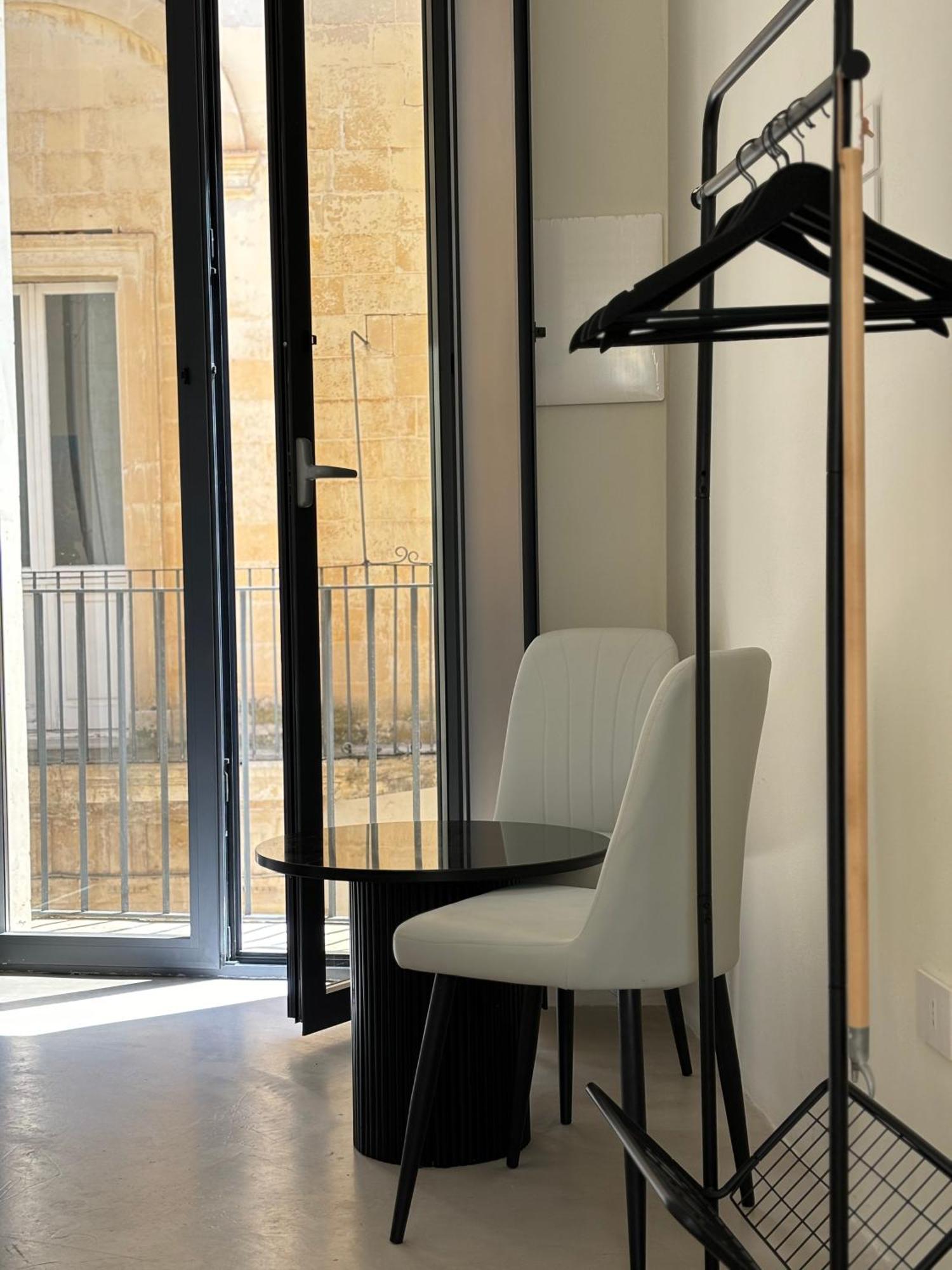 Alora Boutique Suites レッチェ エクステリア 写真