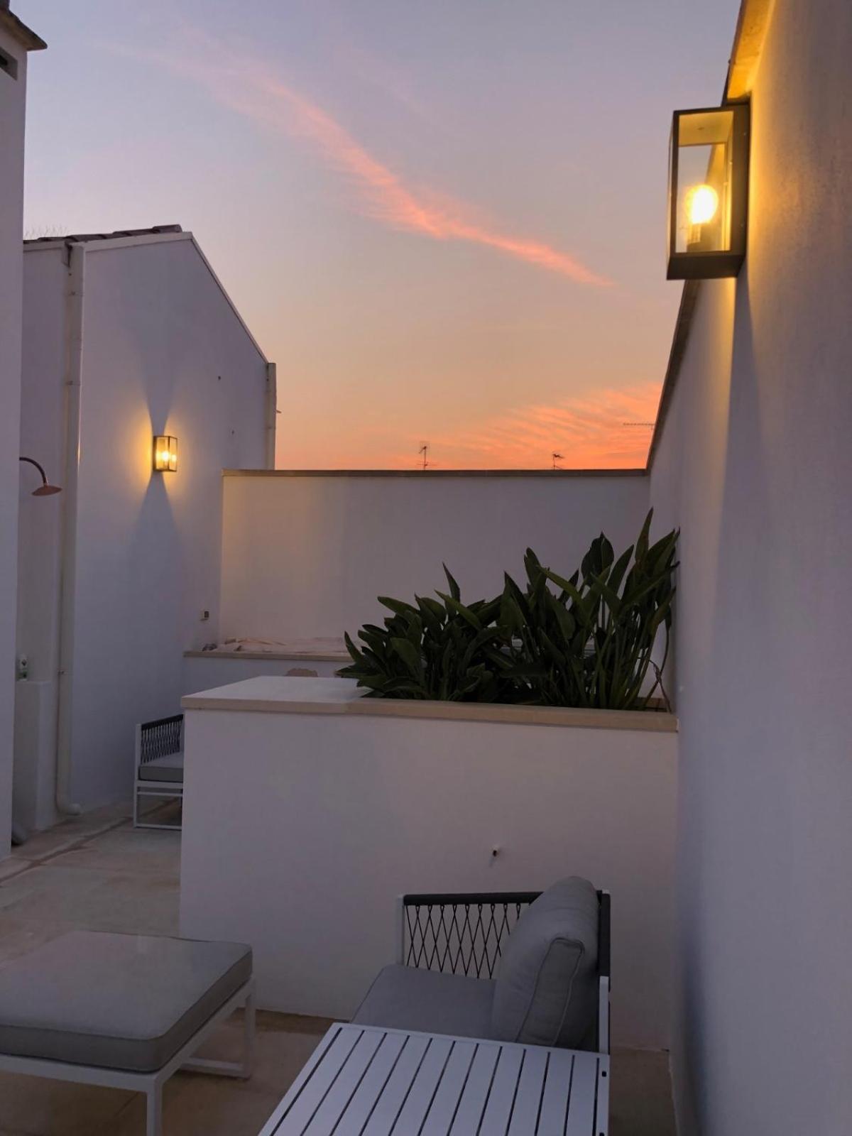 Alora Boutique Suites レッチェ エクステリア 写真