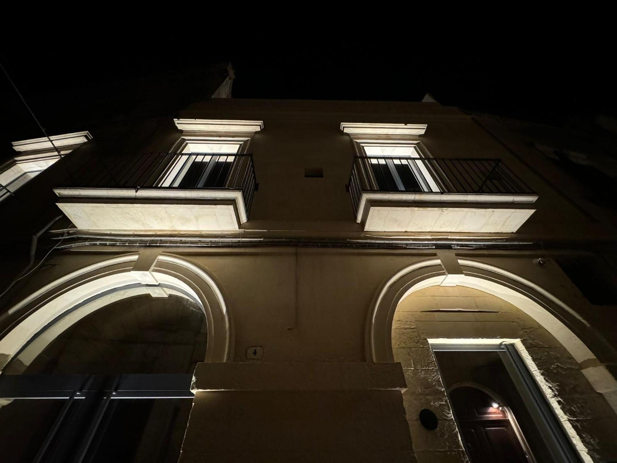 Alora Boutique Suites レッチェ エクステリア 写真